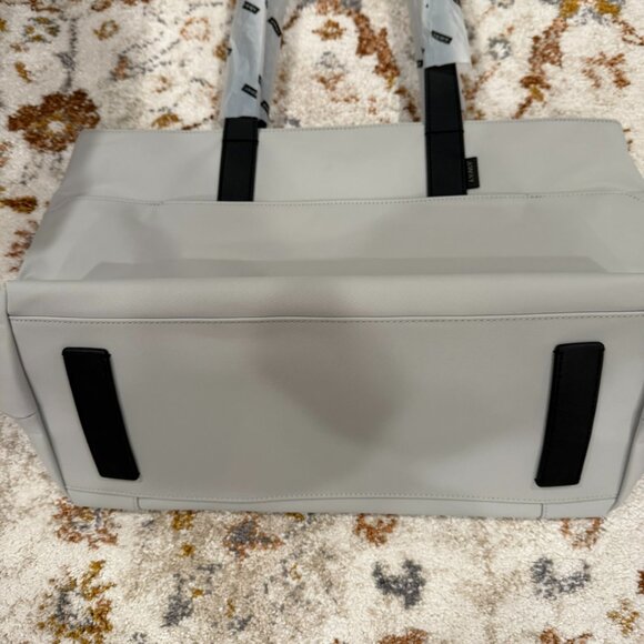Brand NEW Away Luggage The Everywhere Tote Cloud Gray Travel Bag - Never Opened! - Picture 6 of 9